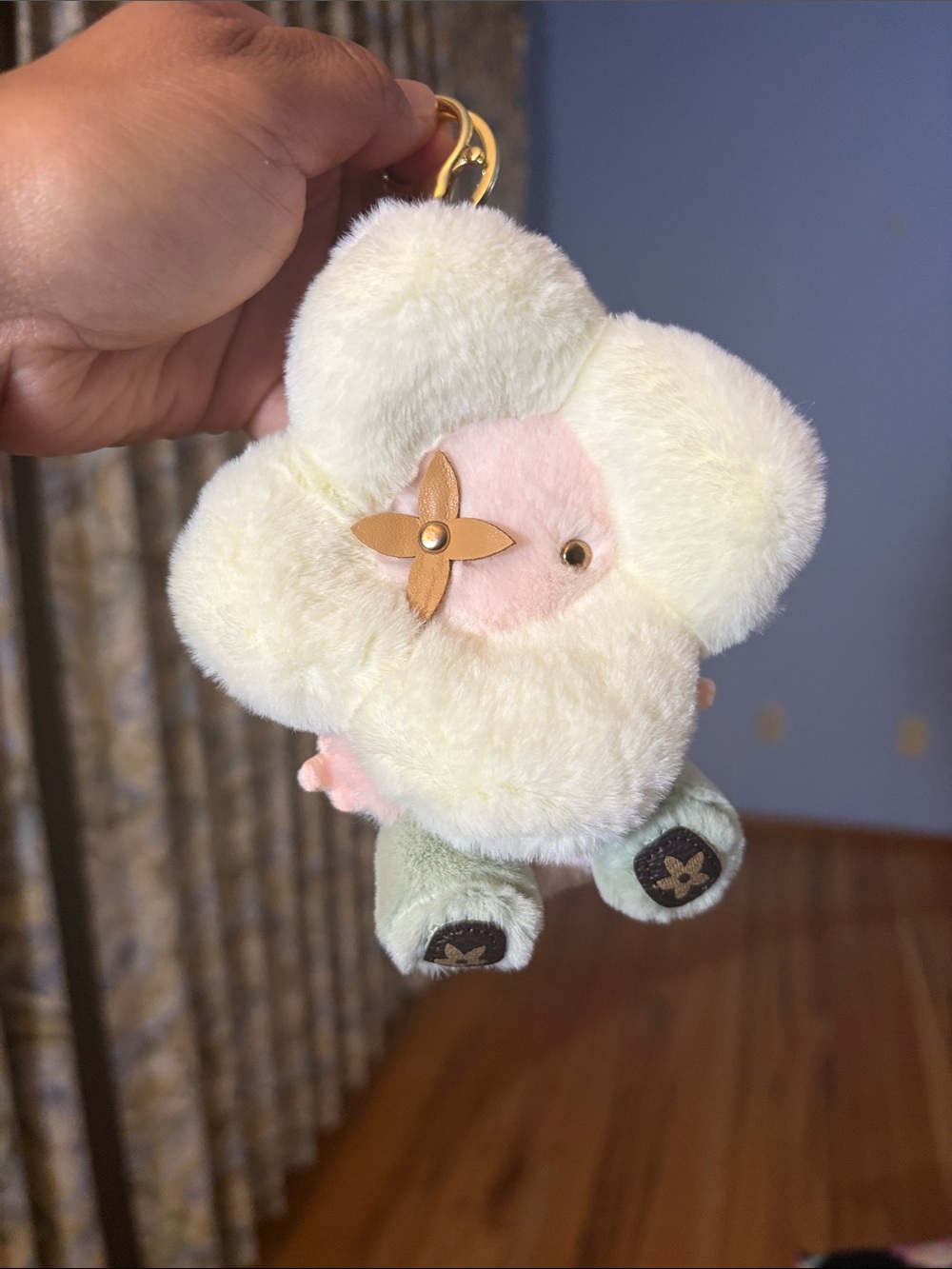 Unbranded Plush Clover Flower Keychain Charm in Soft Cream & Pink
